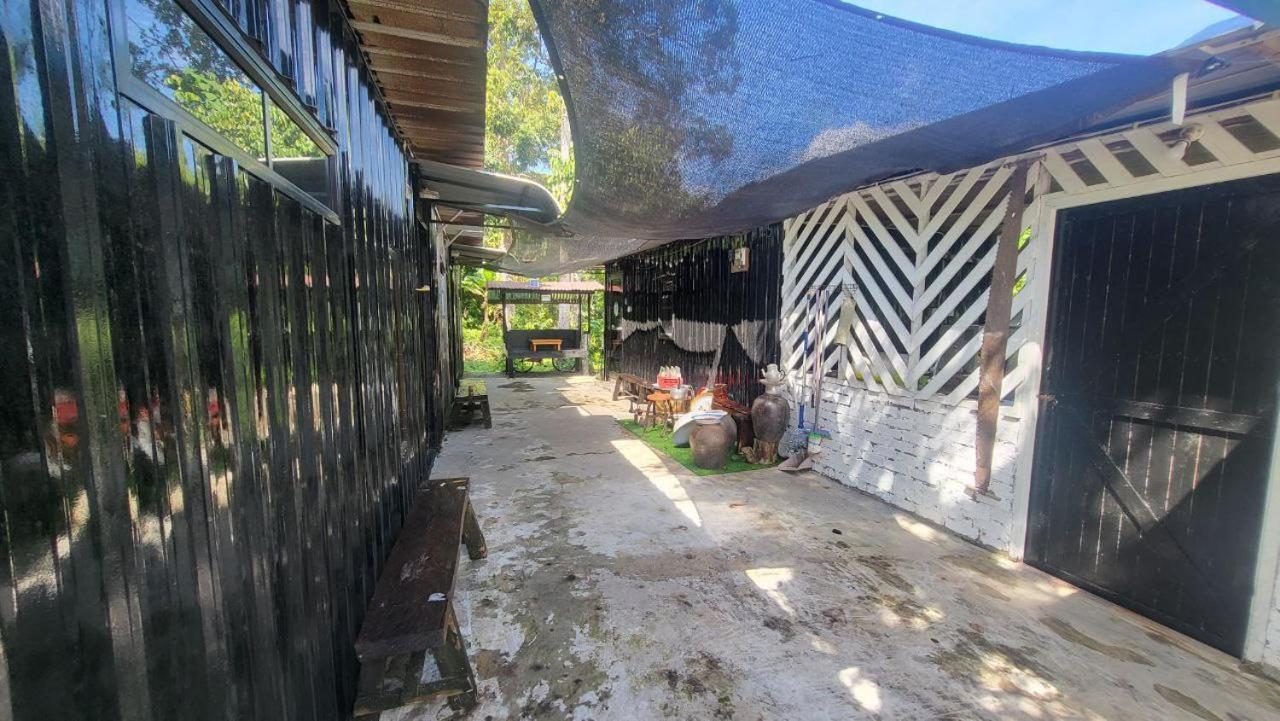 The K Kabin Pekan Exterior foto