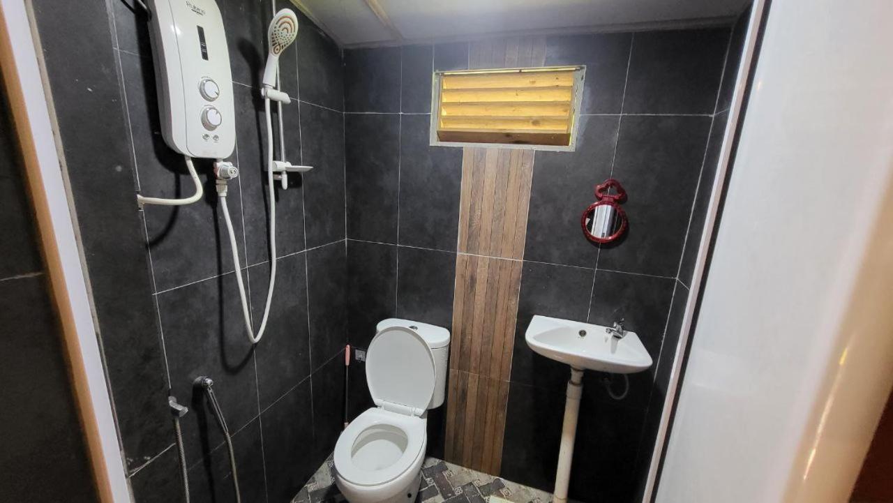 The K Kabin Pekan Exterior foto